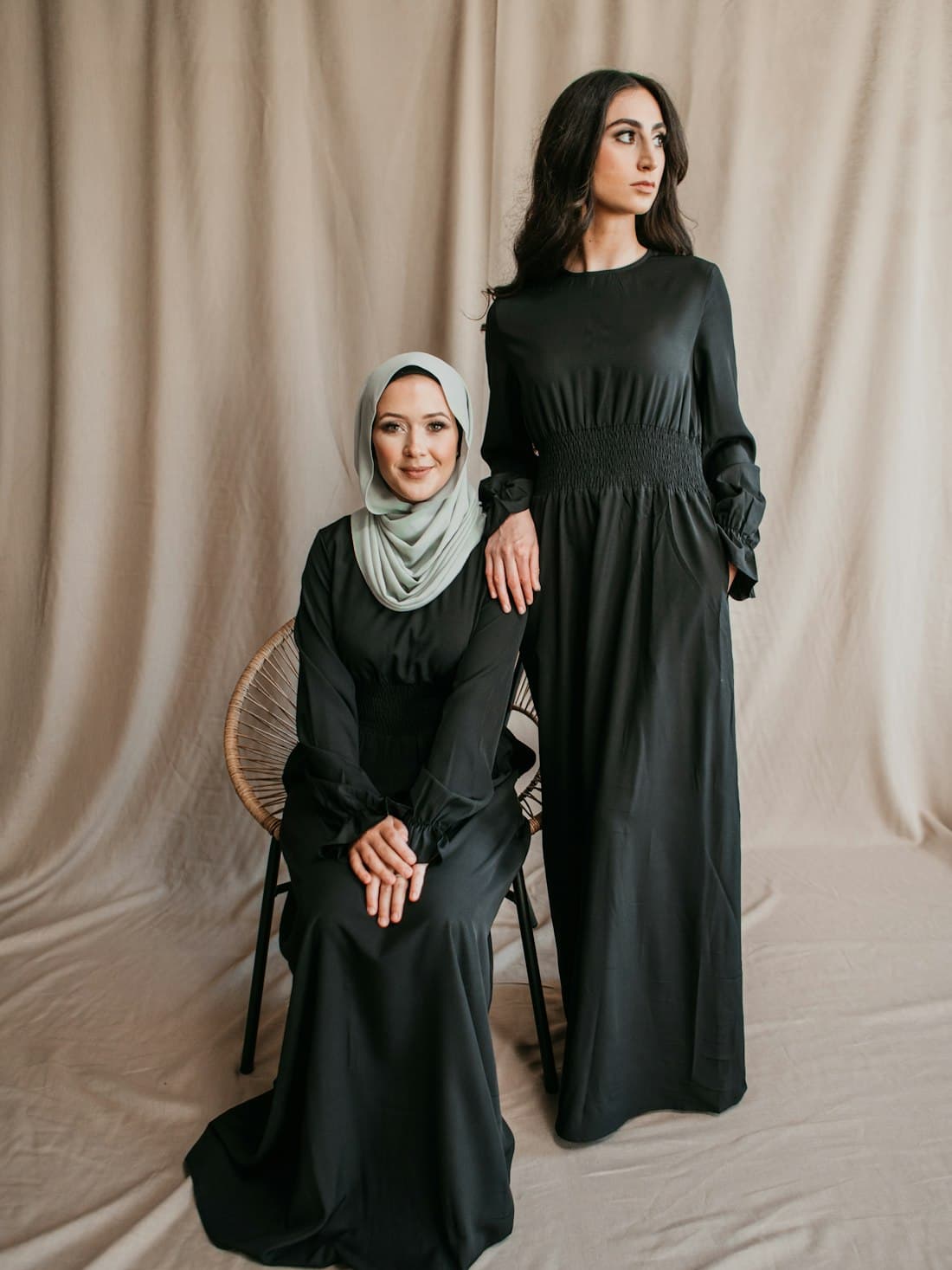 Noor Abaya